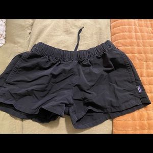 Patagonia baggie shorts black size small
